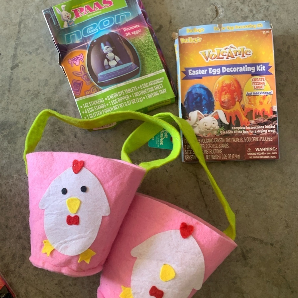 Pink Easter Chick Baskets with Egg Decorating Kits